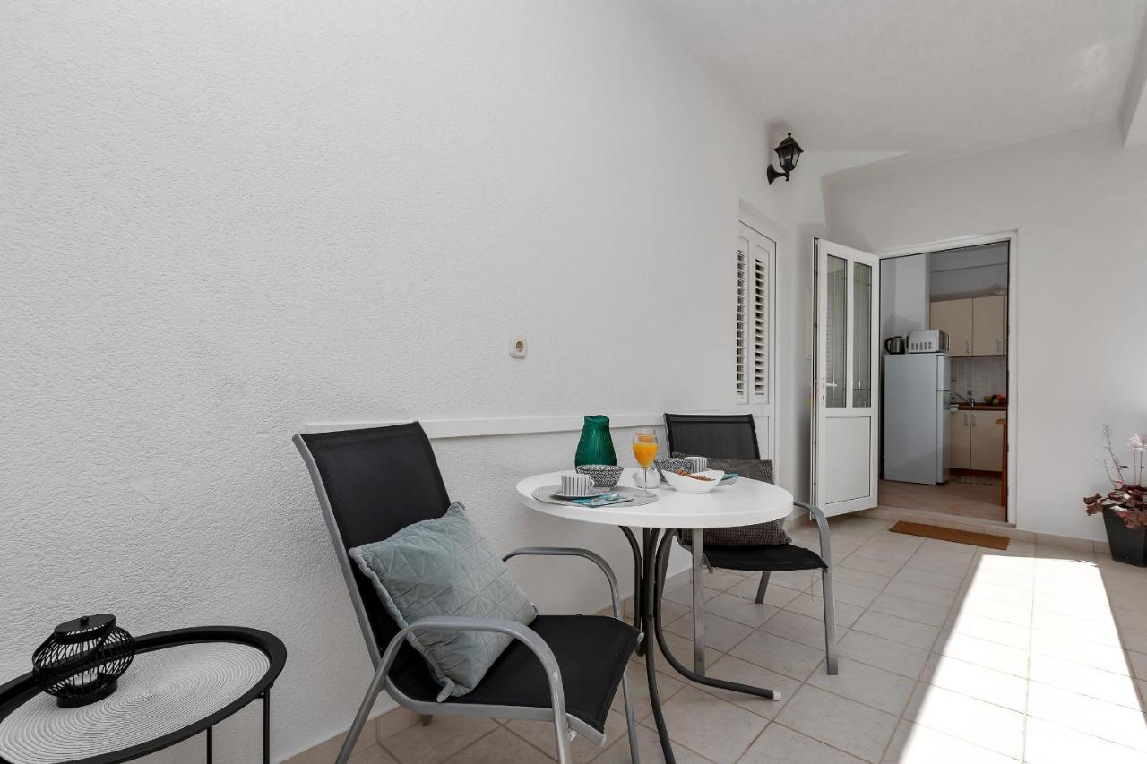 Apartments Divna Baška Voda Εξωτερικό φωτογραφία